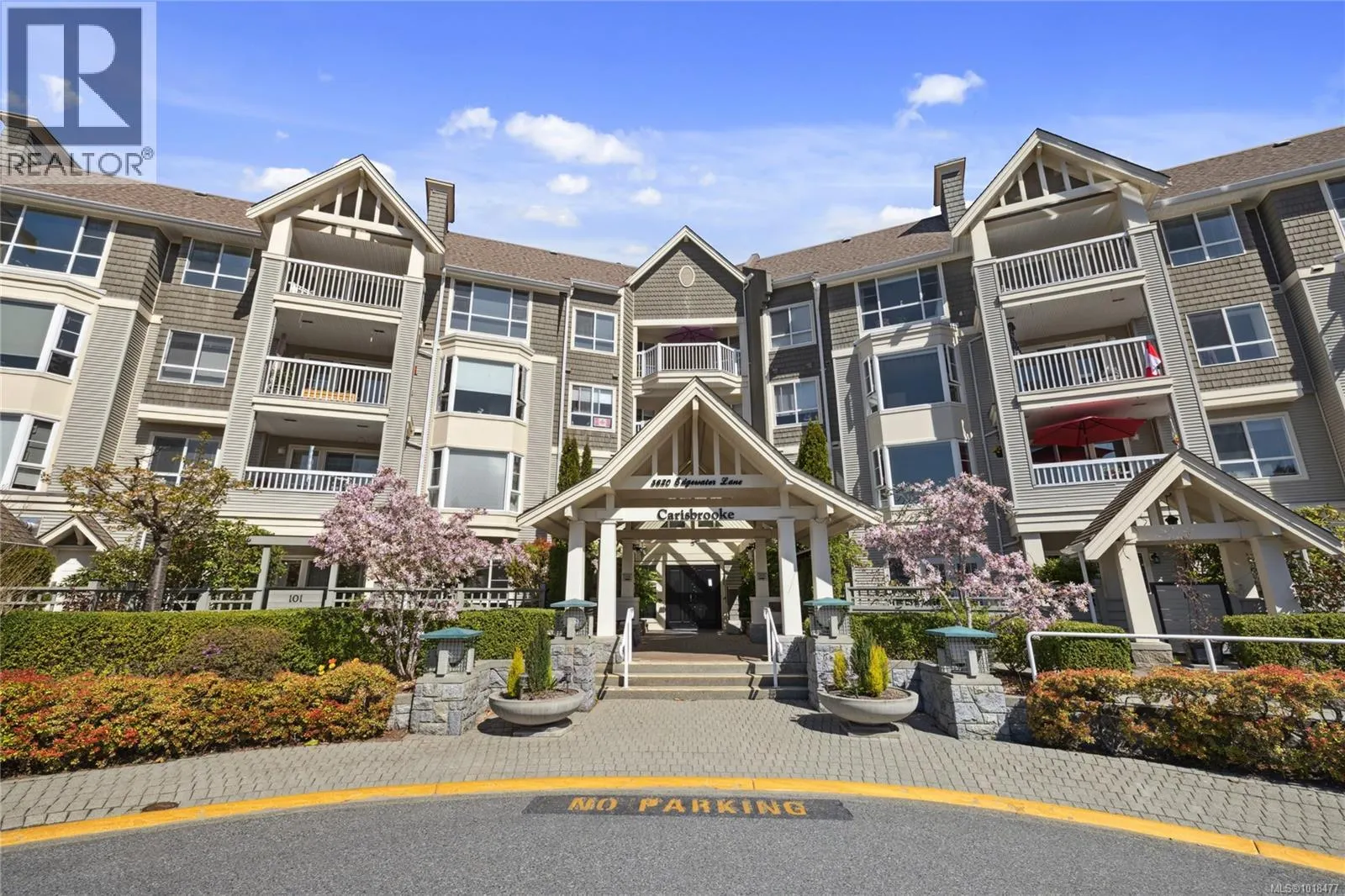 202 5620 Edgewater Lane