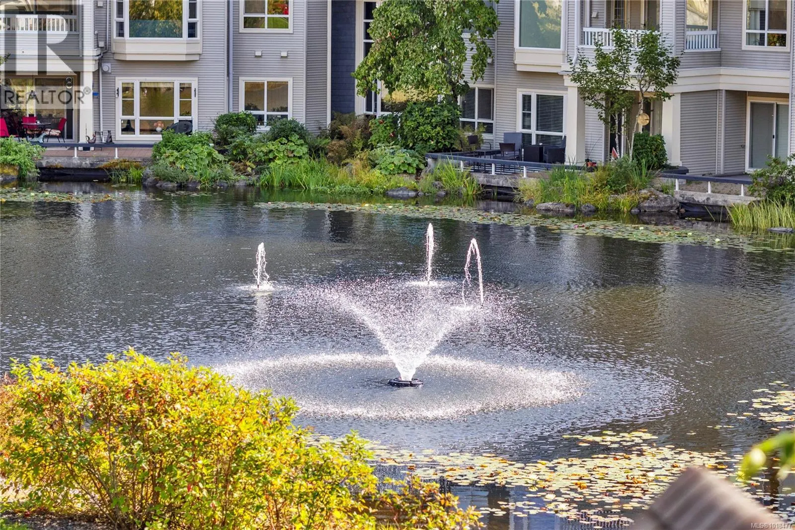 202 5620 Edgewater Lane