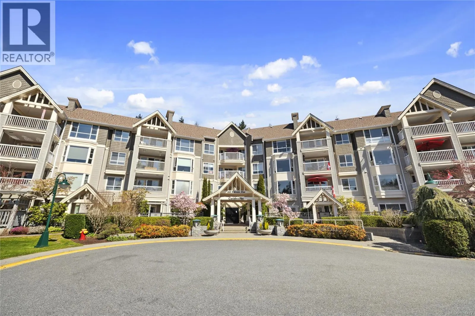 202 5620 Edgewater Lane