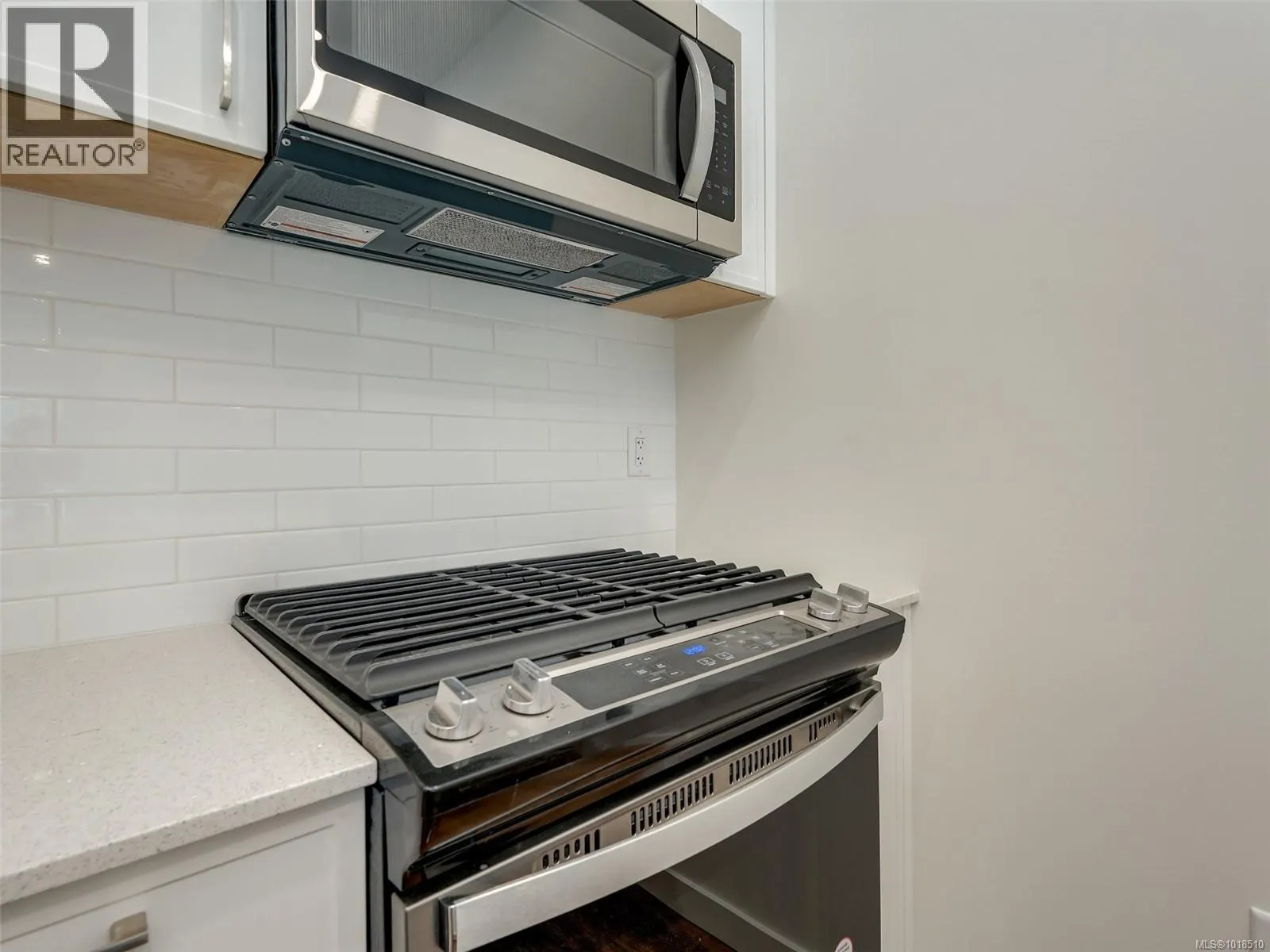 213 654 Granderson Rd