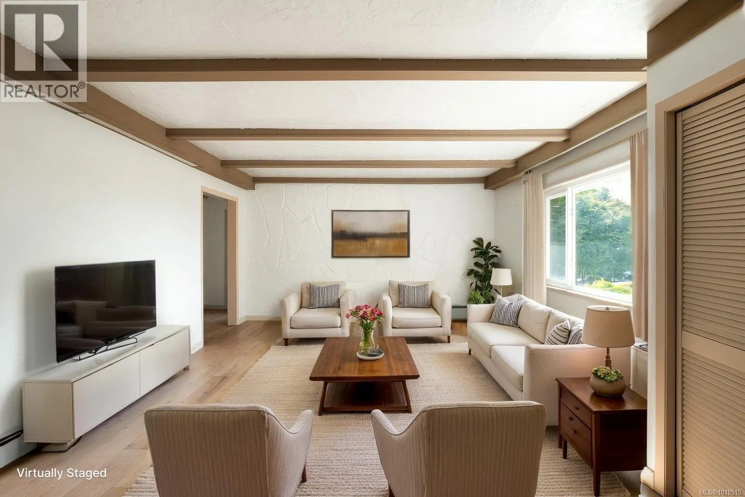 280 King George Terr