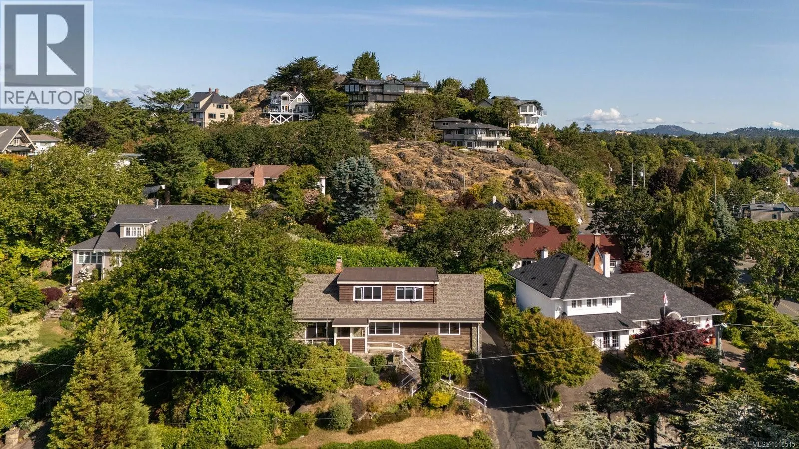 280 King George Terr