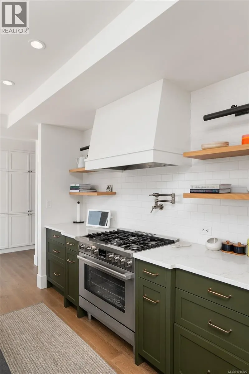 416 1335 Bear Mountain Pkwy