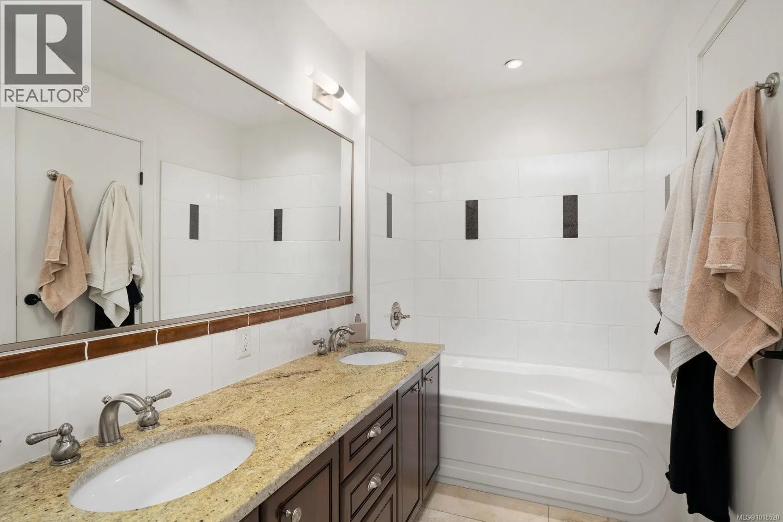 416 1335 Bear Mountain Pkwy