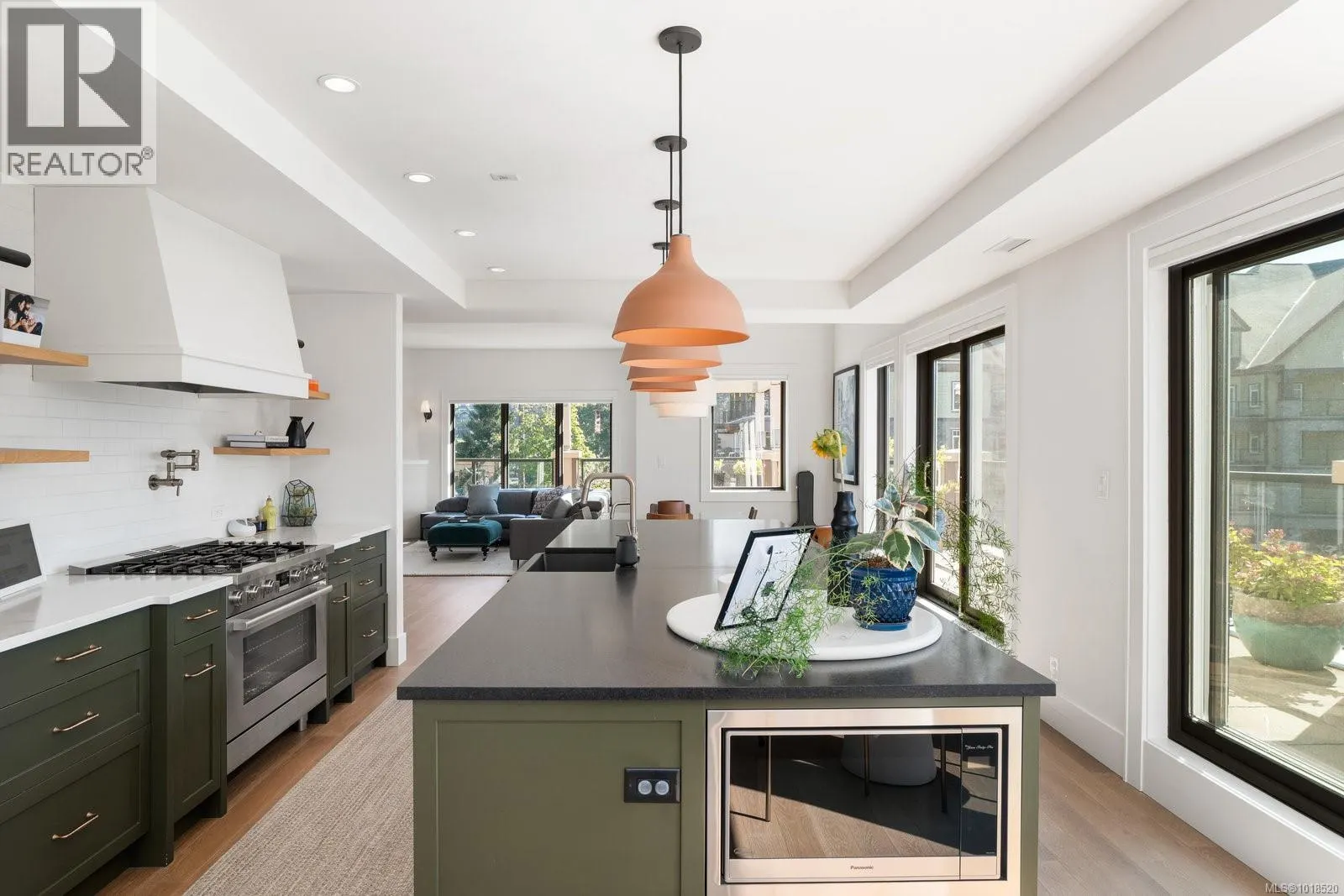 416 1335 Bear Mountain Pkwy