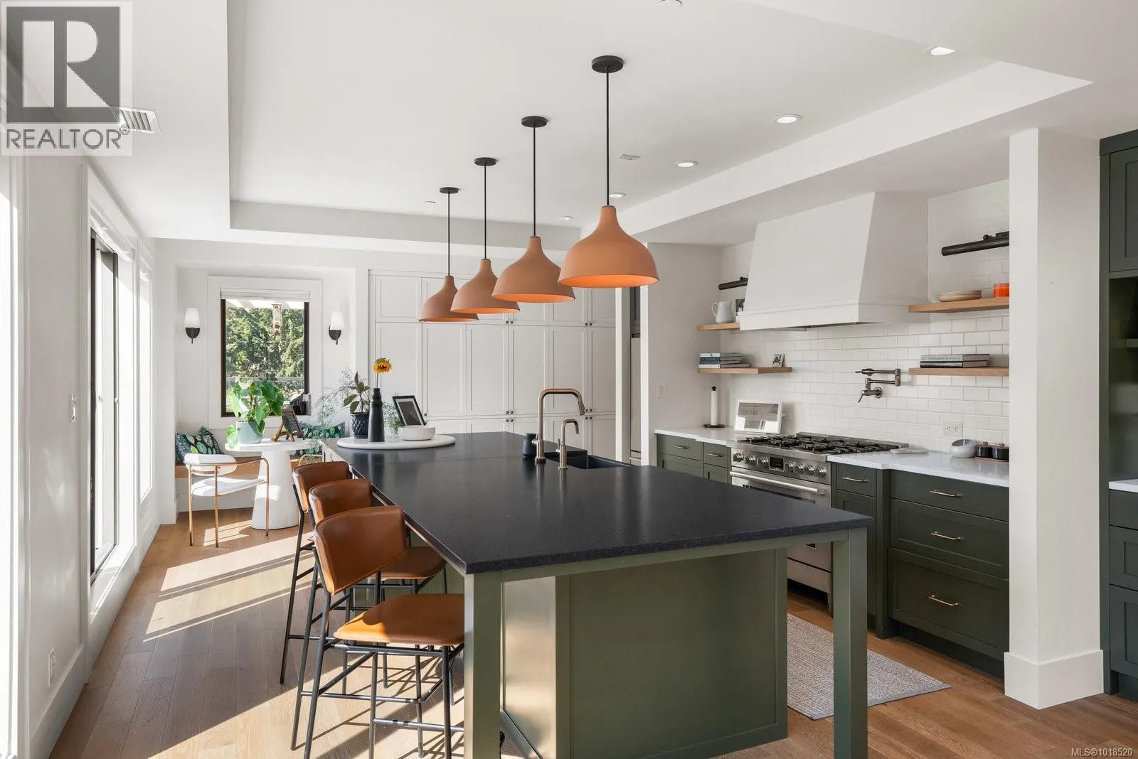 416 1335 Bear Mountain Pkwy