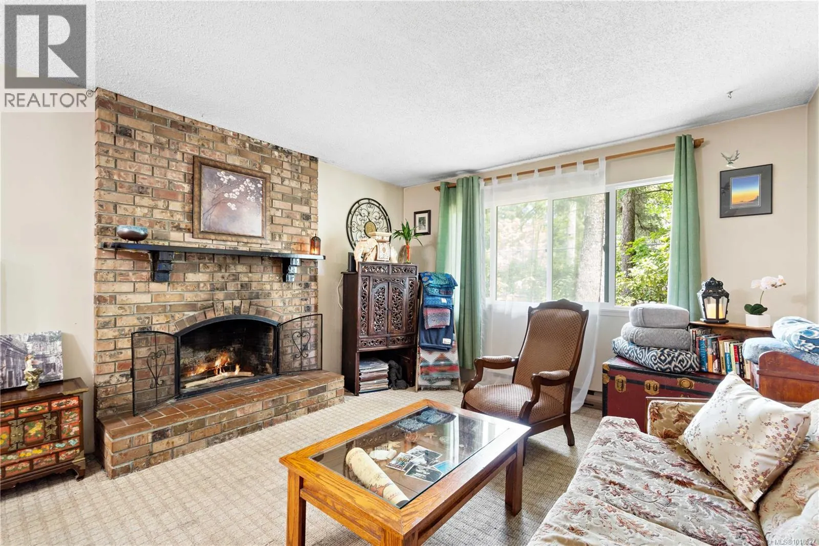 16 211 Buttertubs Pl