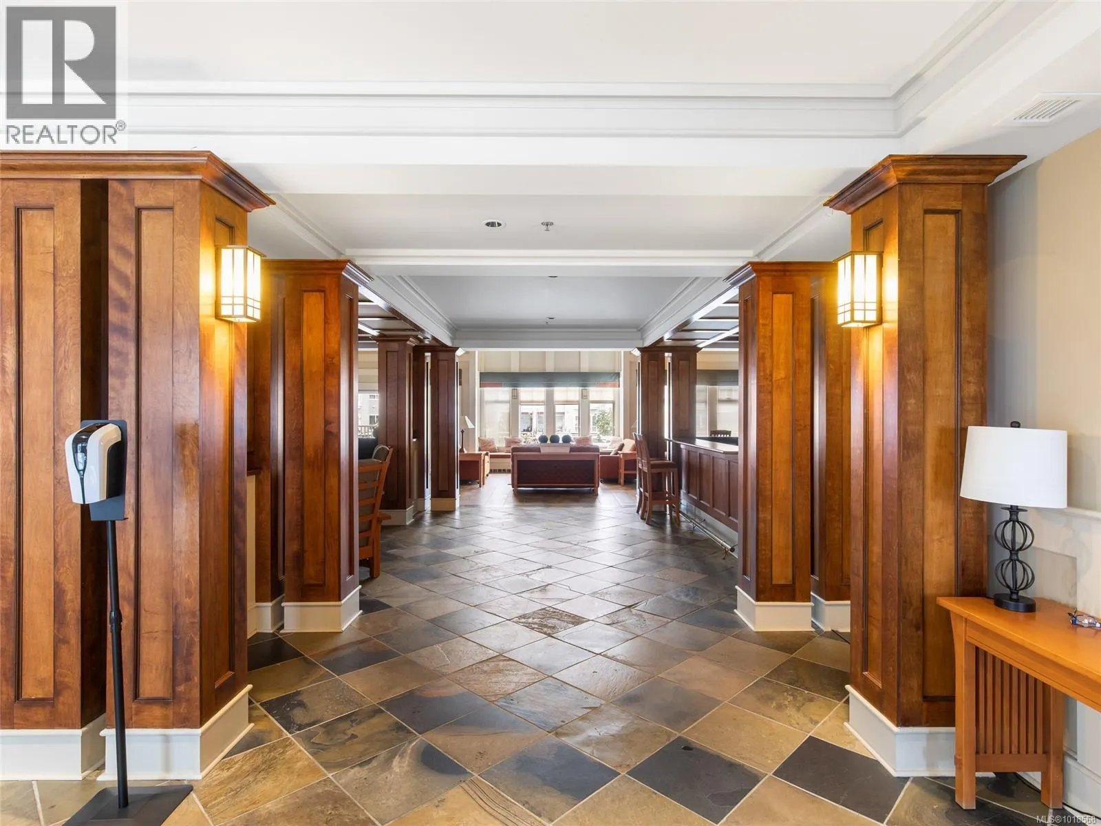 307 5620 Edgewater Lane