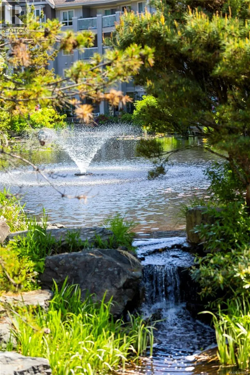 307 5620 Edgewater Lane