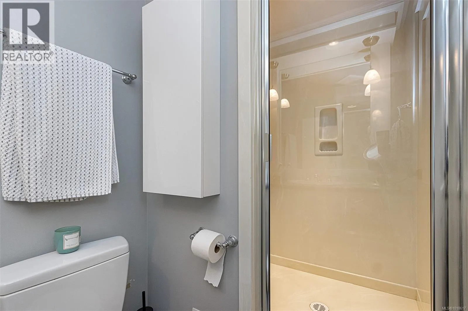 302 1407 Government St