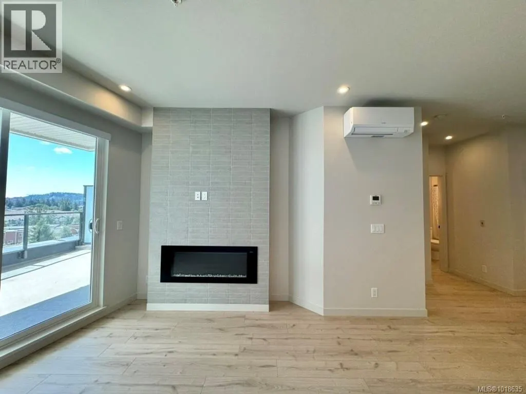 505 947 Whirlaway Cres