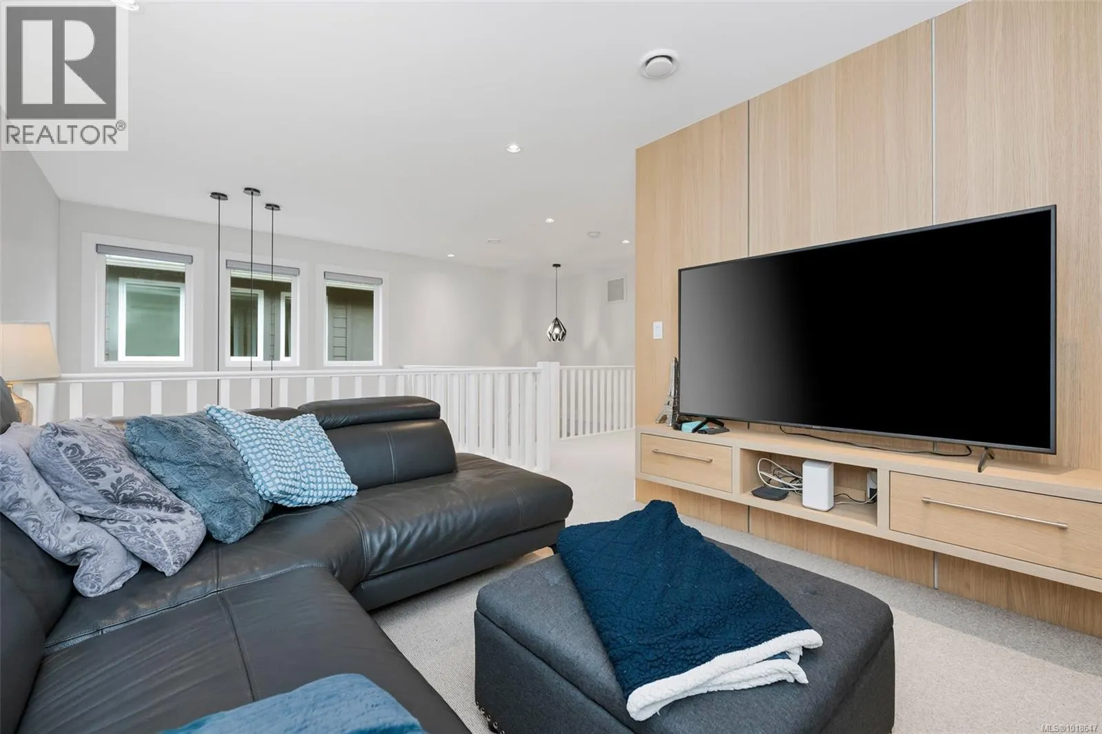 8043 Huckleberry Crt