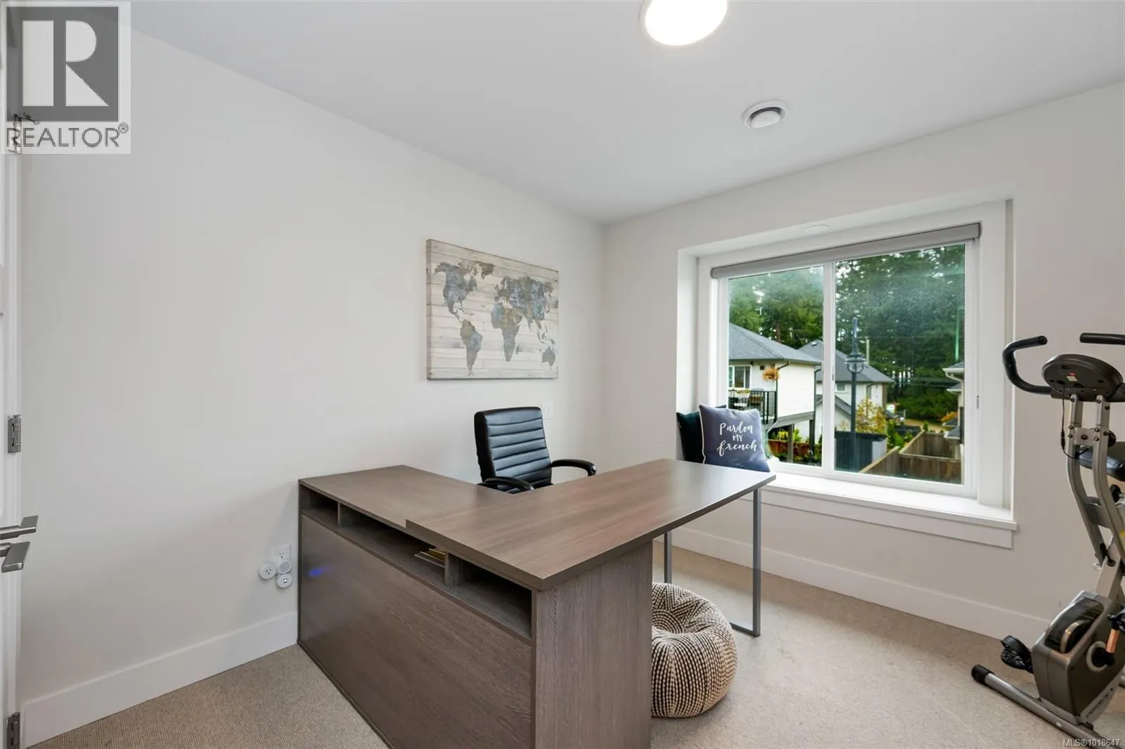 8043 Huckleberry Crt