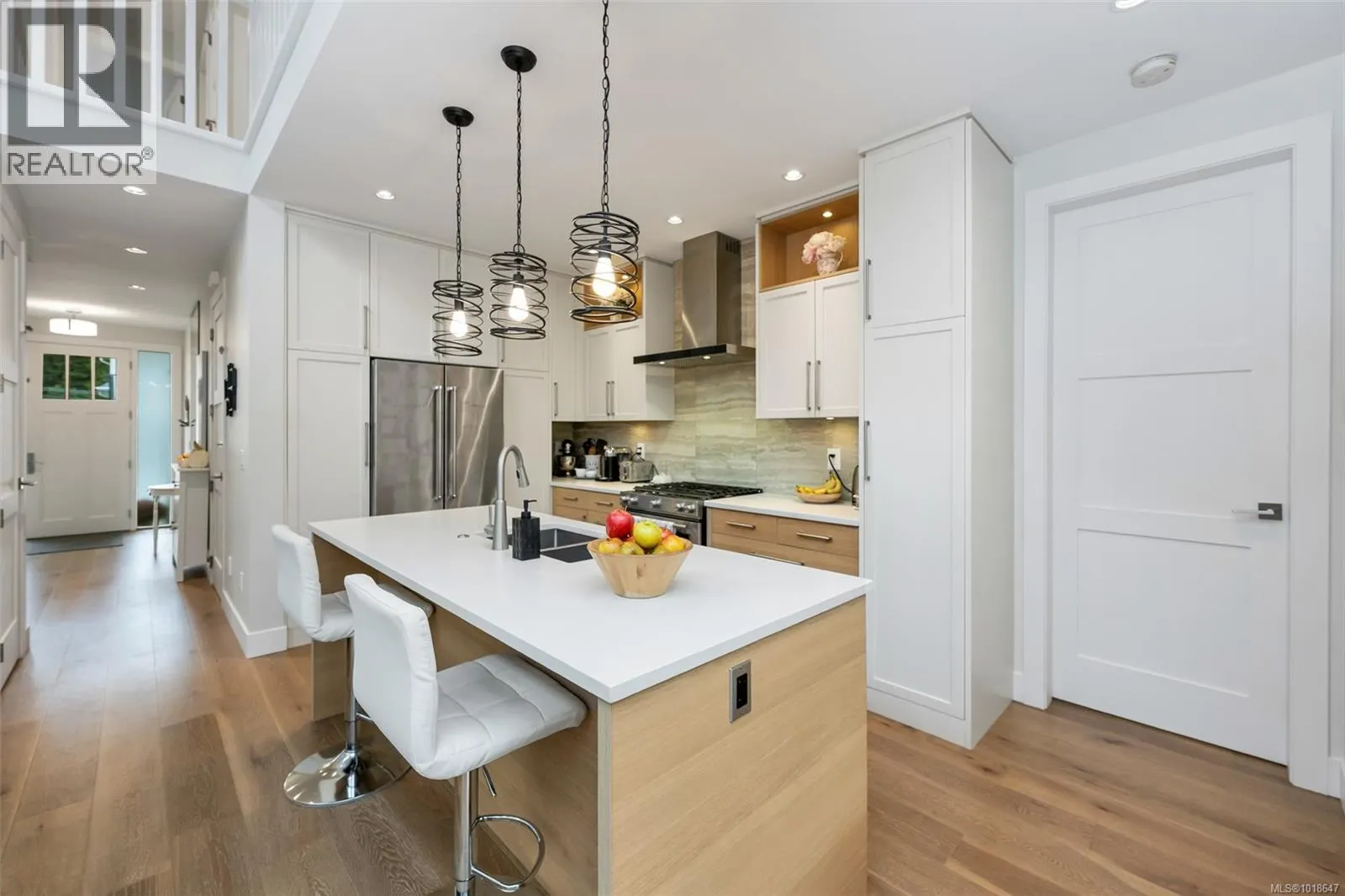 8043 Huckleberry Crt