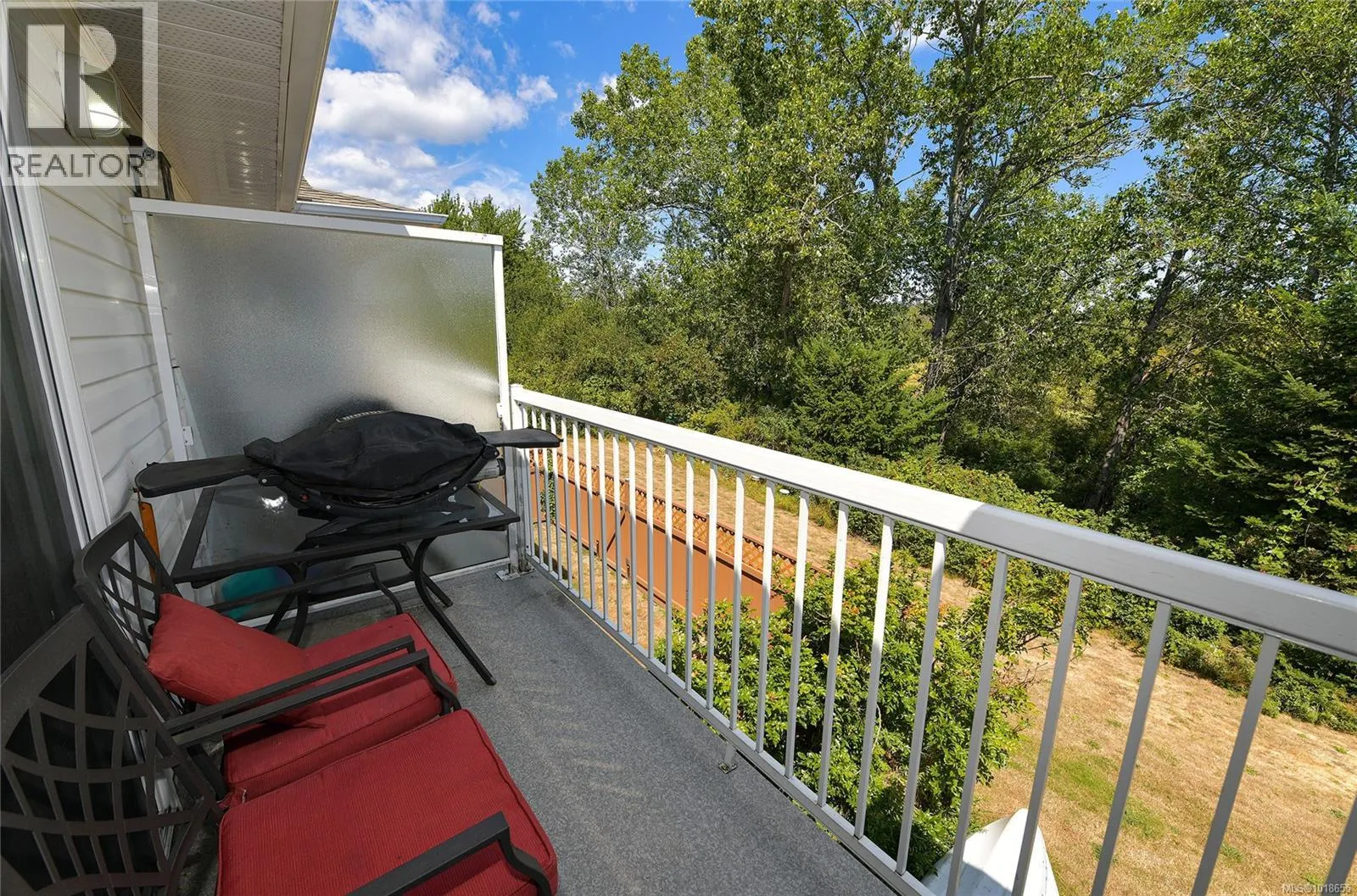 27 4125 INTERURBAN Rd