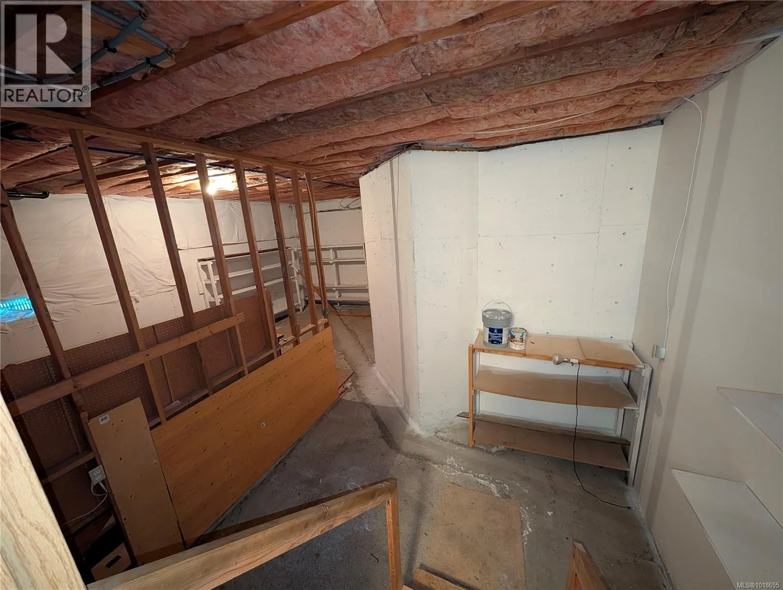 27 4125 INTERURBAN Rd