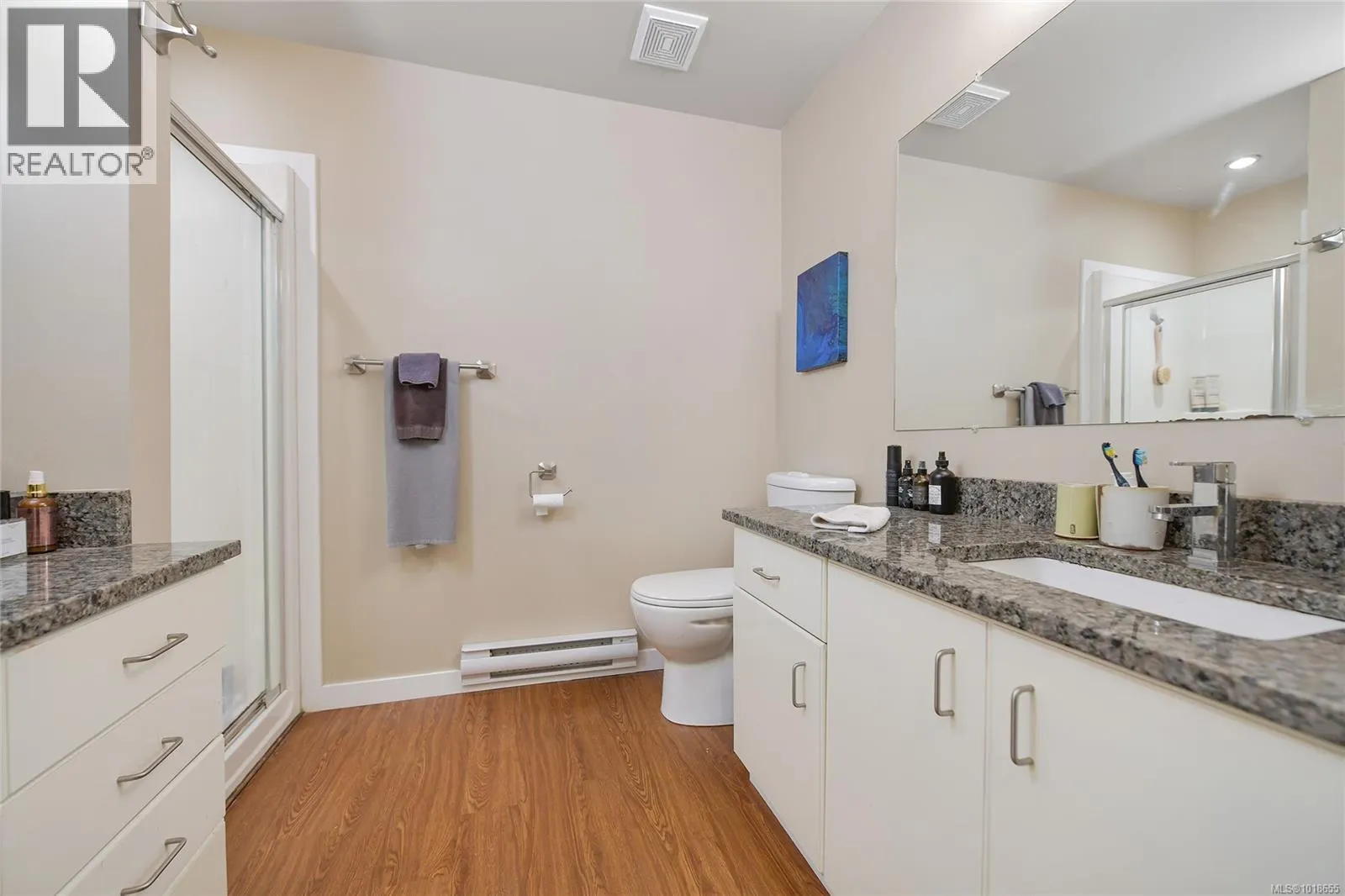 27 4125 INTERURBAN Rd