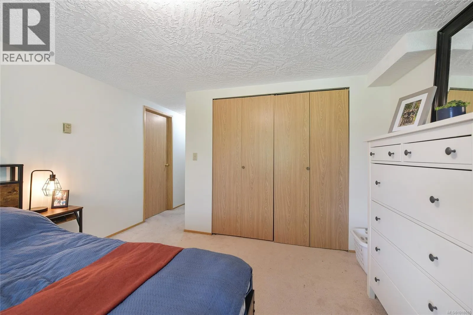 27 4125 INTERURBAN Rd