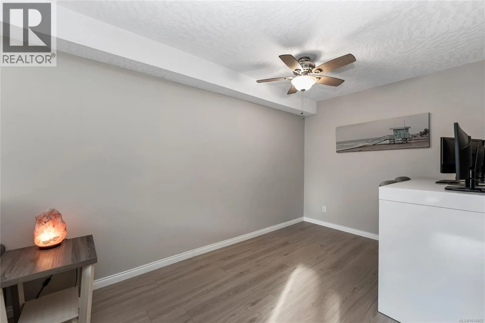 111 3010 Washington Ave