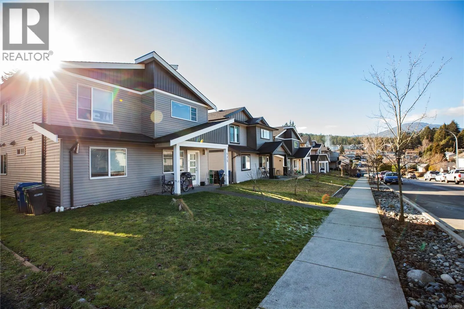 435 Silver Mountain Dr