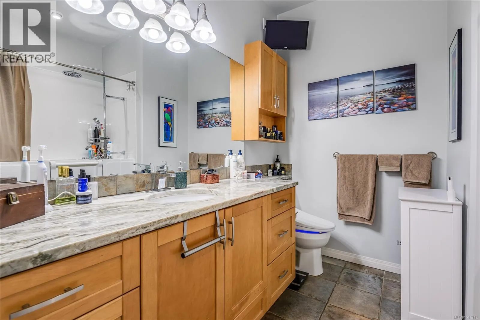 412 350 South Island Hwy