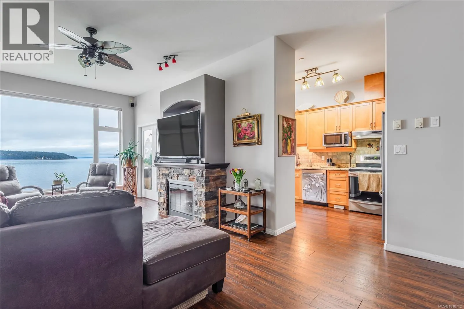 412 350 South Island Hwy