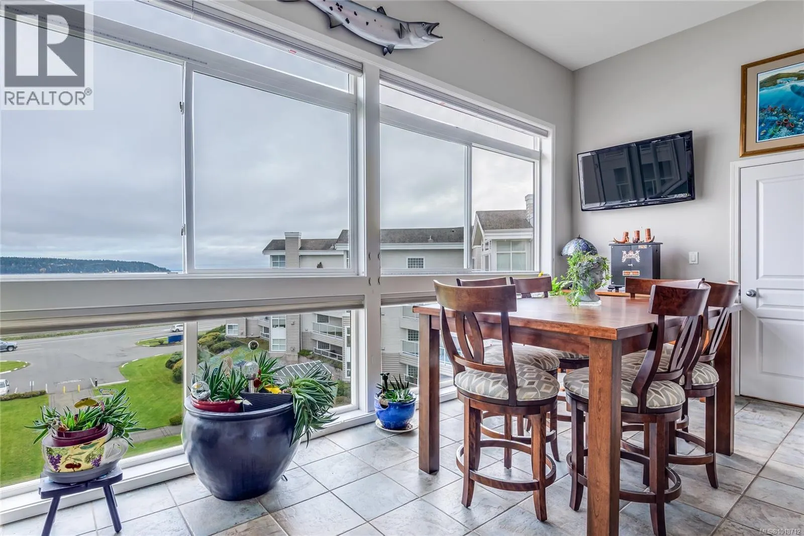 412 350 South Island Hwy