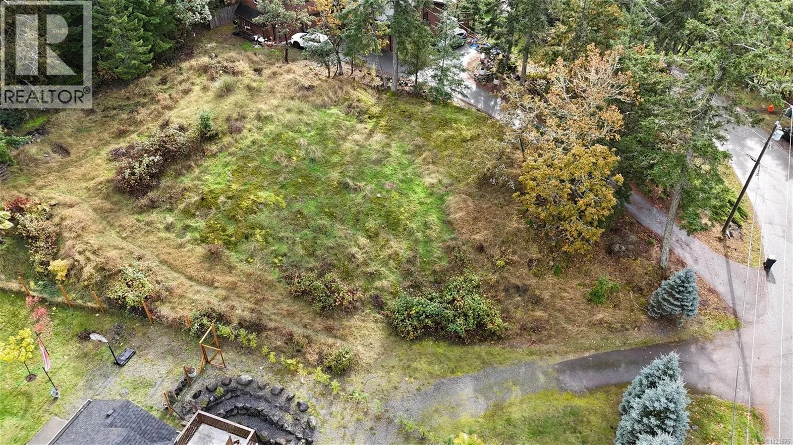 Lot B Garry Oak Dr