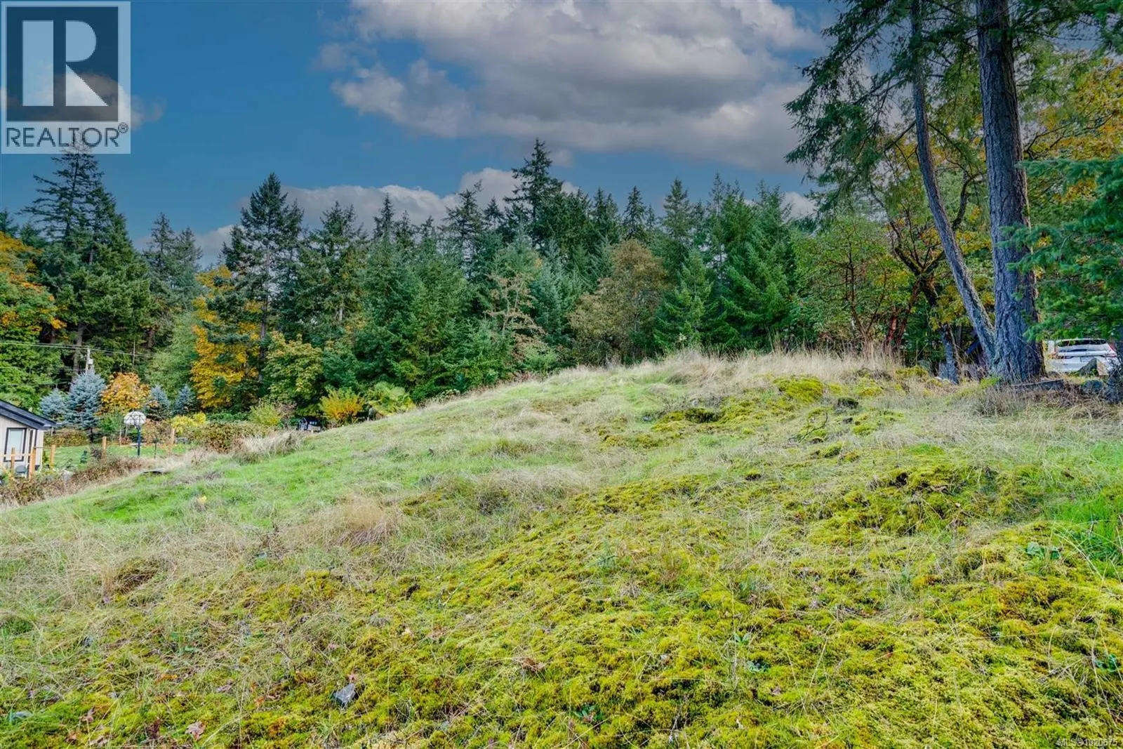Lot B Garry Oak Dr
