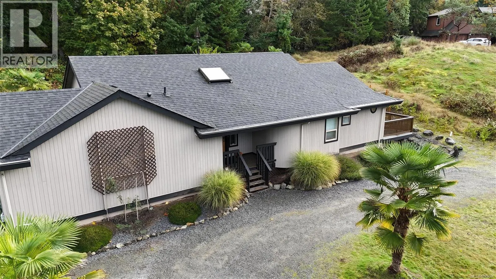 2310 Garry Oak Dr