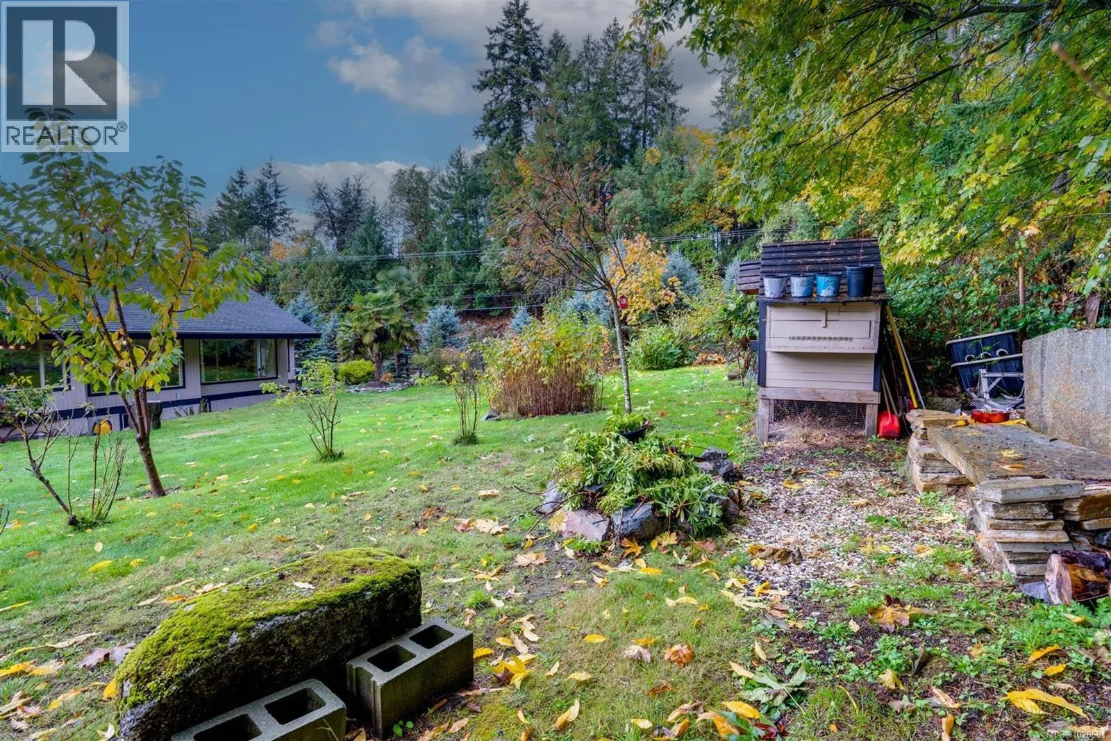 2310 Garry Oak Dr