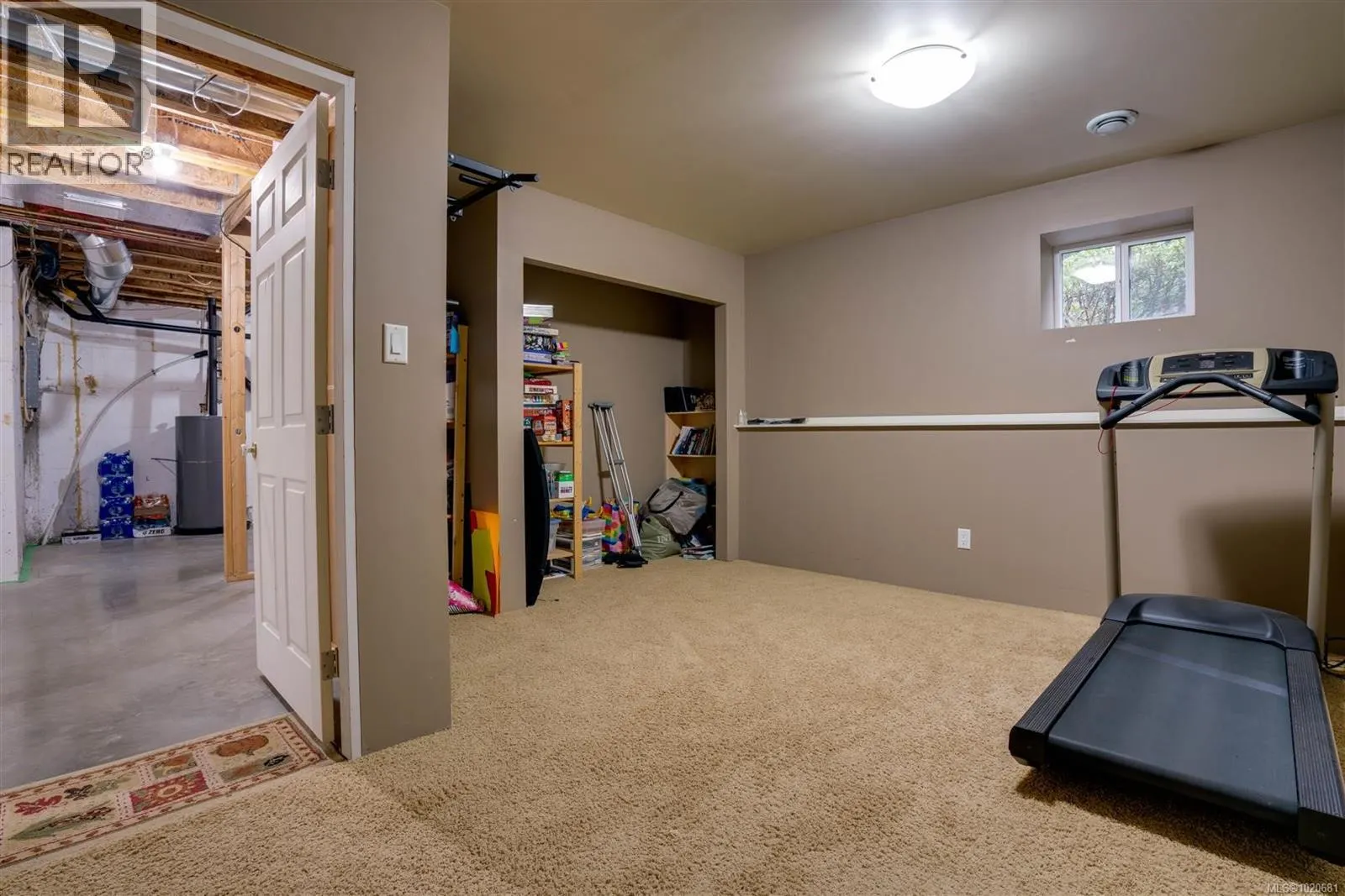 2310 Garry Oak Dr