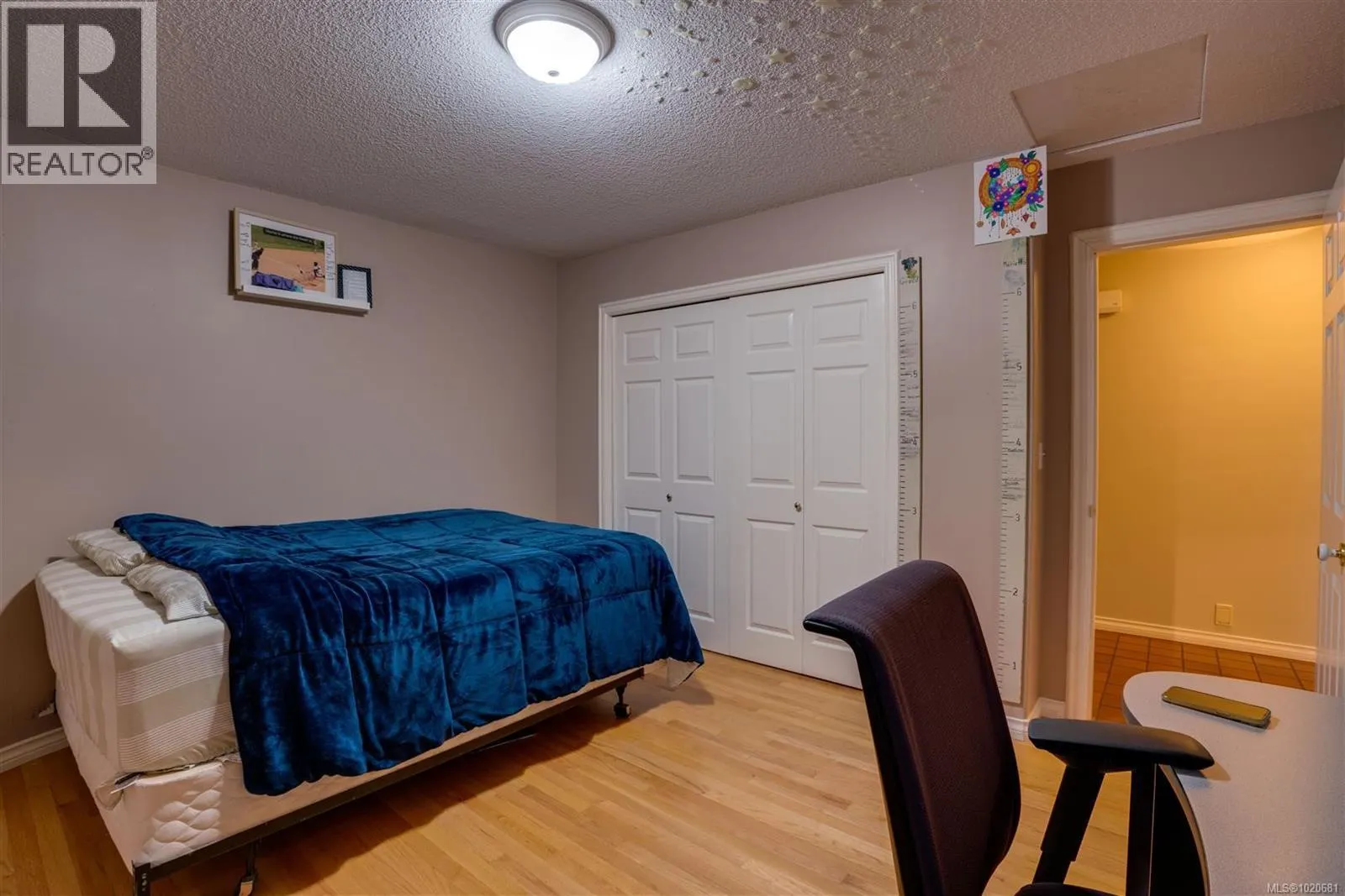2310 Garry Oak Dr