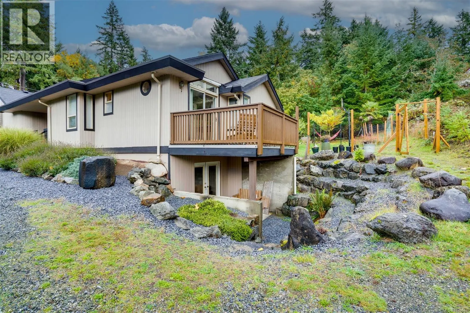 2310 Garry Oak Dr