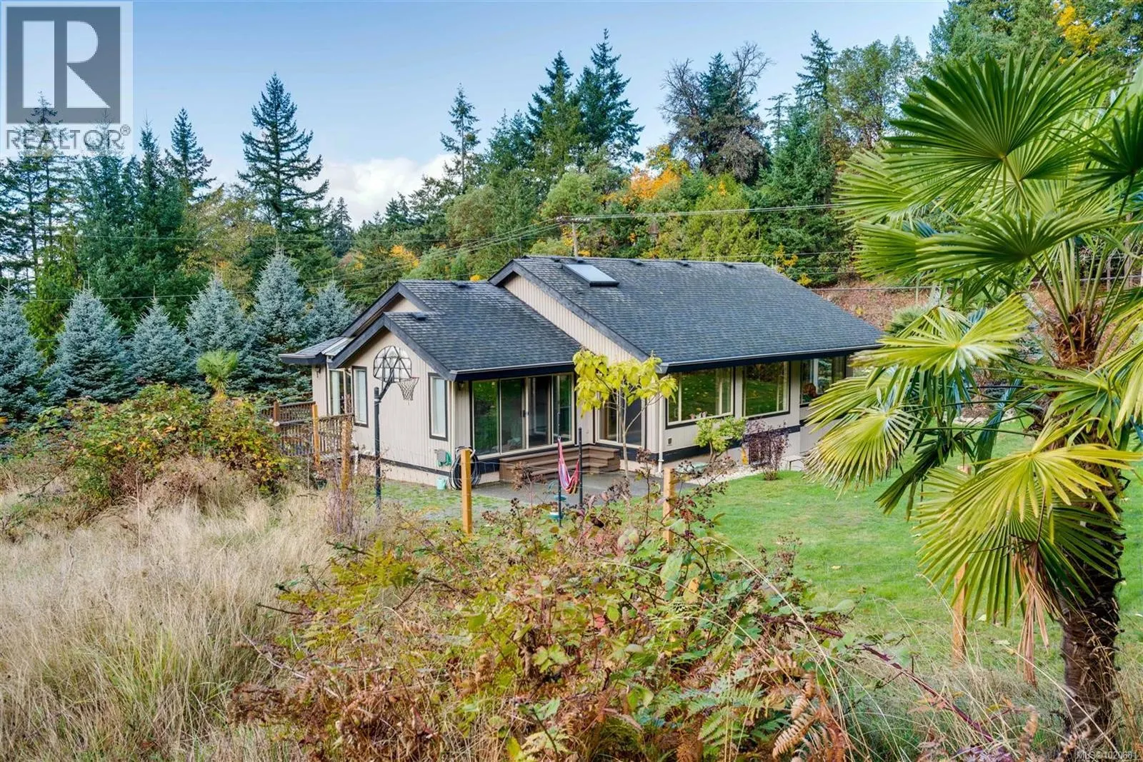 2310 Garry Oak Dr