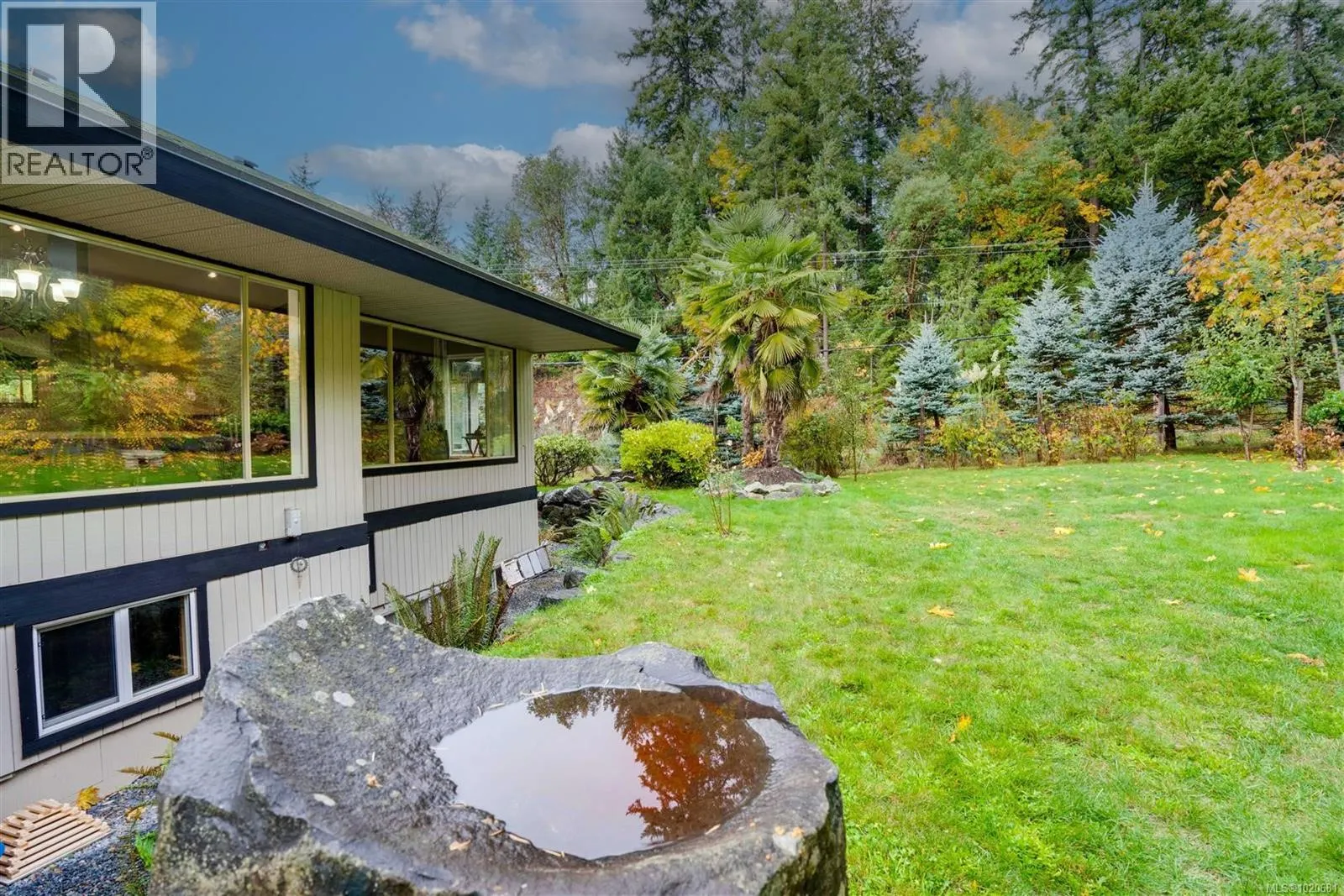 2310 Garry Oak Dr