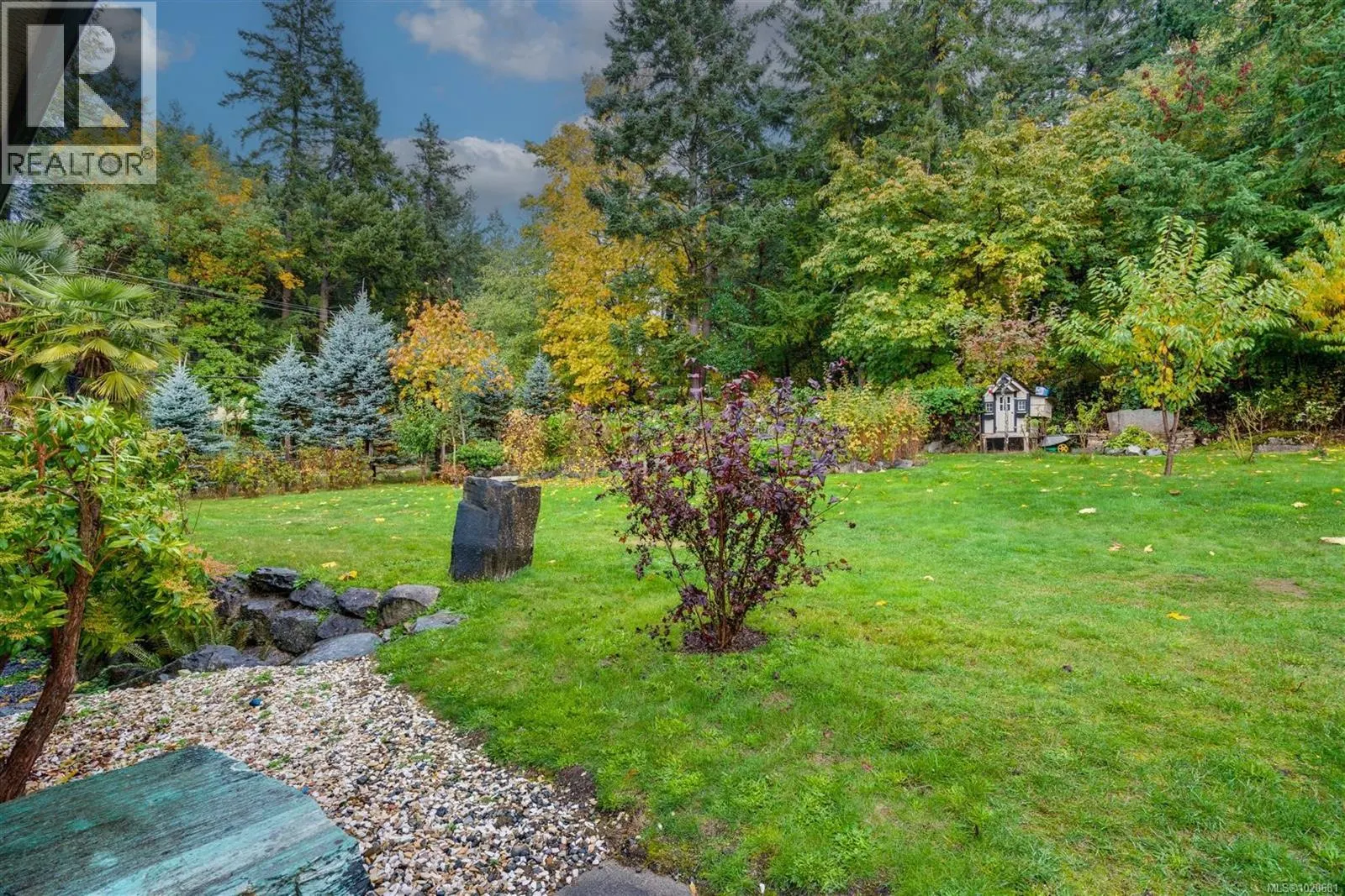 2310 Garry Oak Dr