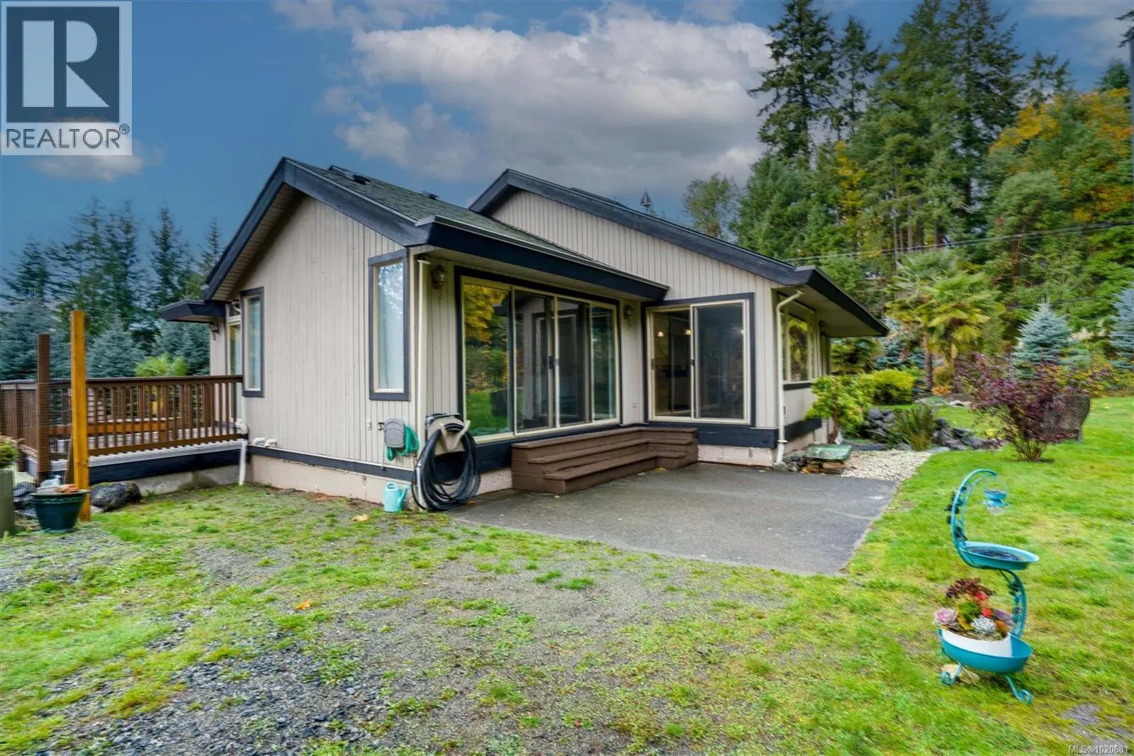 2310 Garry Oak Dr