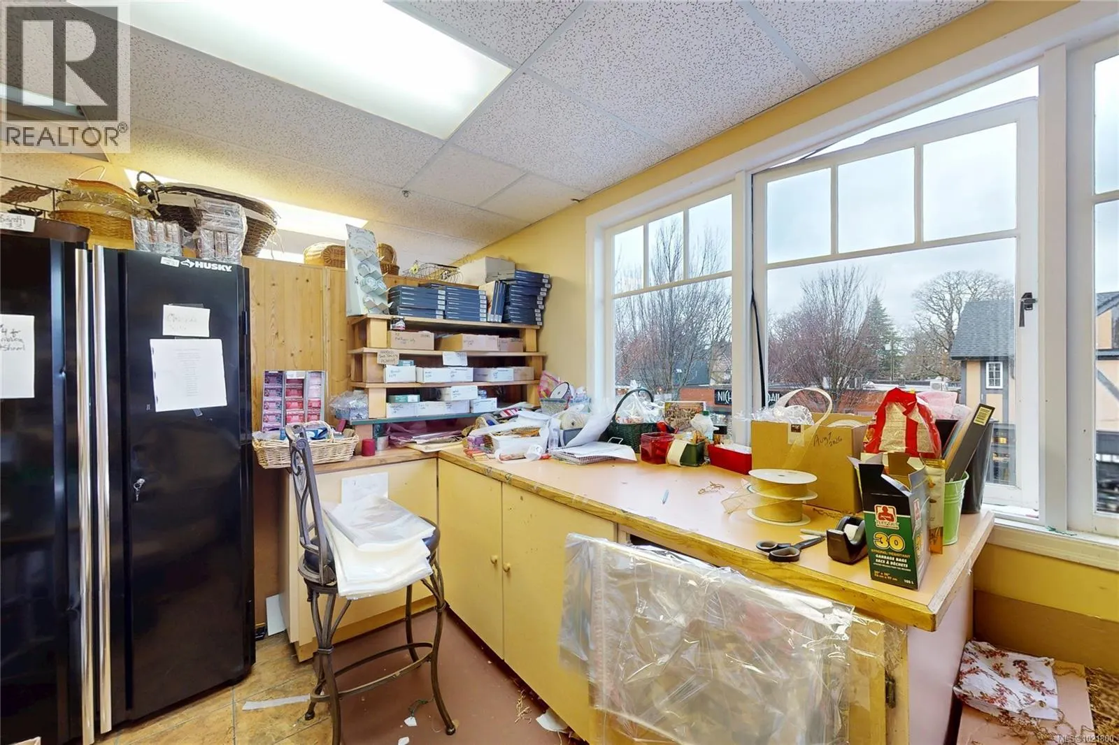 102 2187 Oak Bay Ave