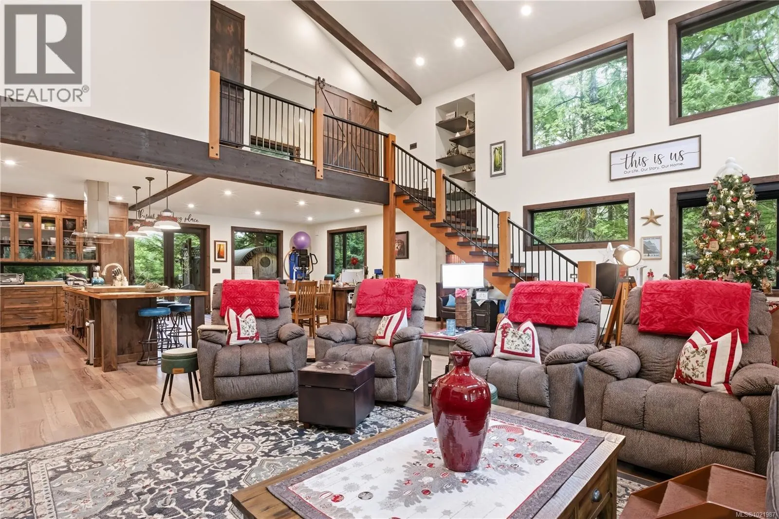 1708 Rainforest Lane