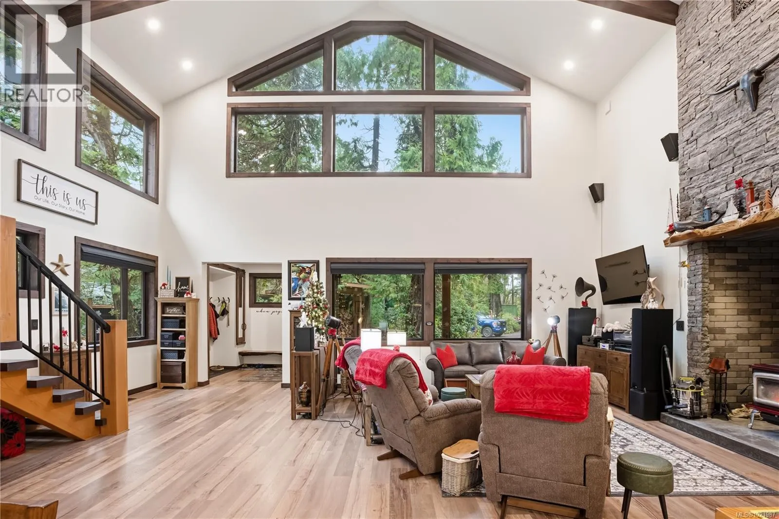 1708 Rainforest Lane