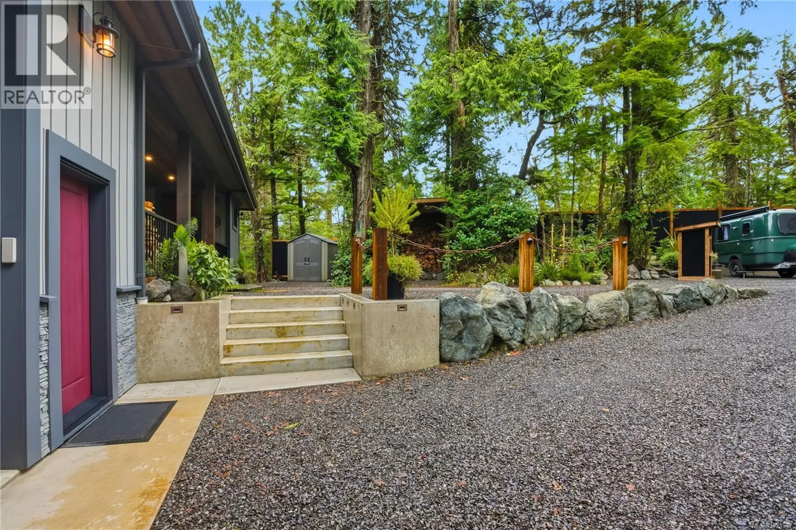 1708 Rainforest Lane