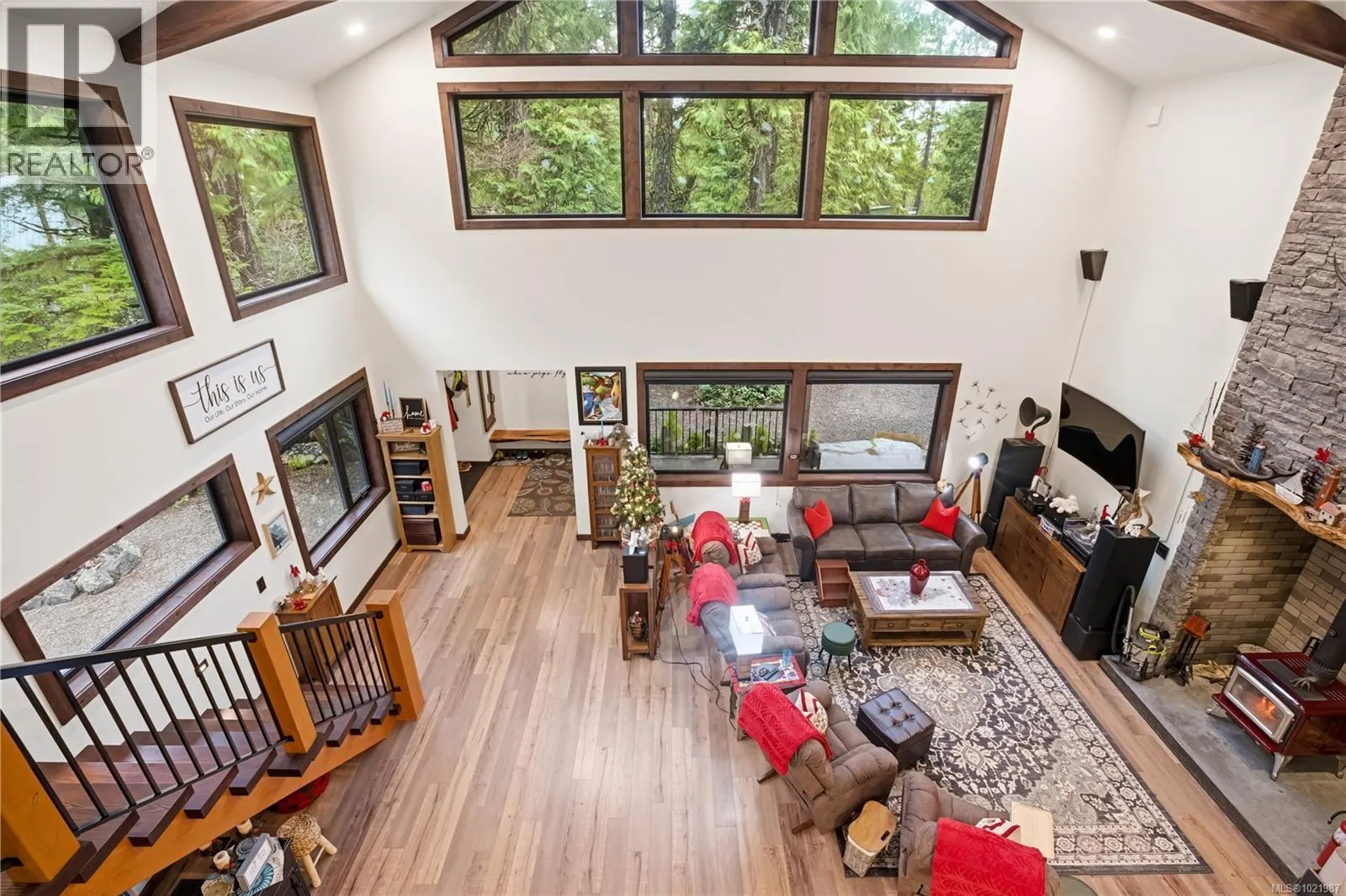 1708 Rainforest Lane