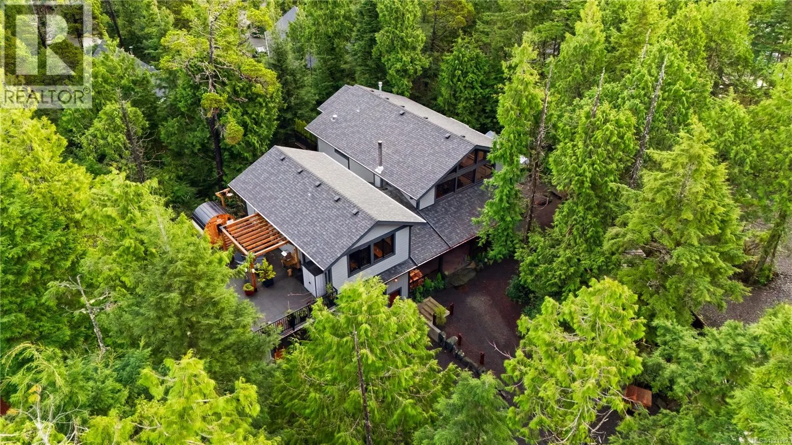 1708 Rainforest Lane