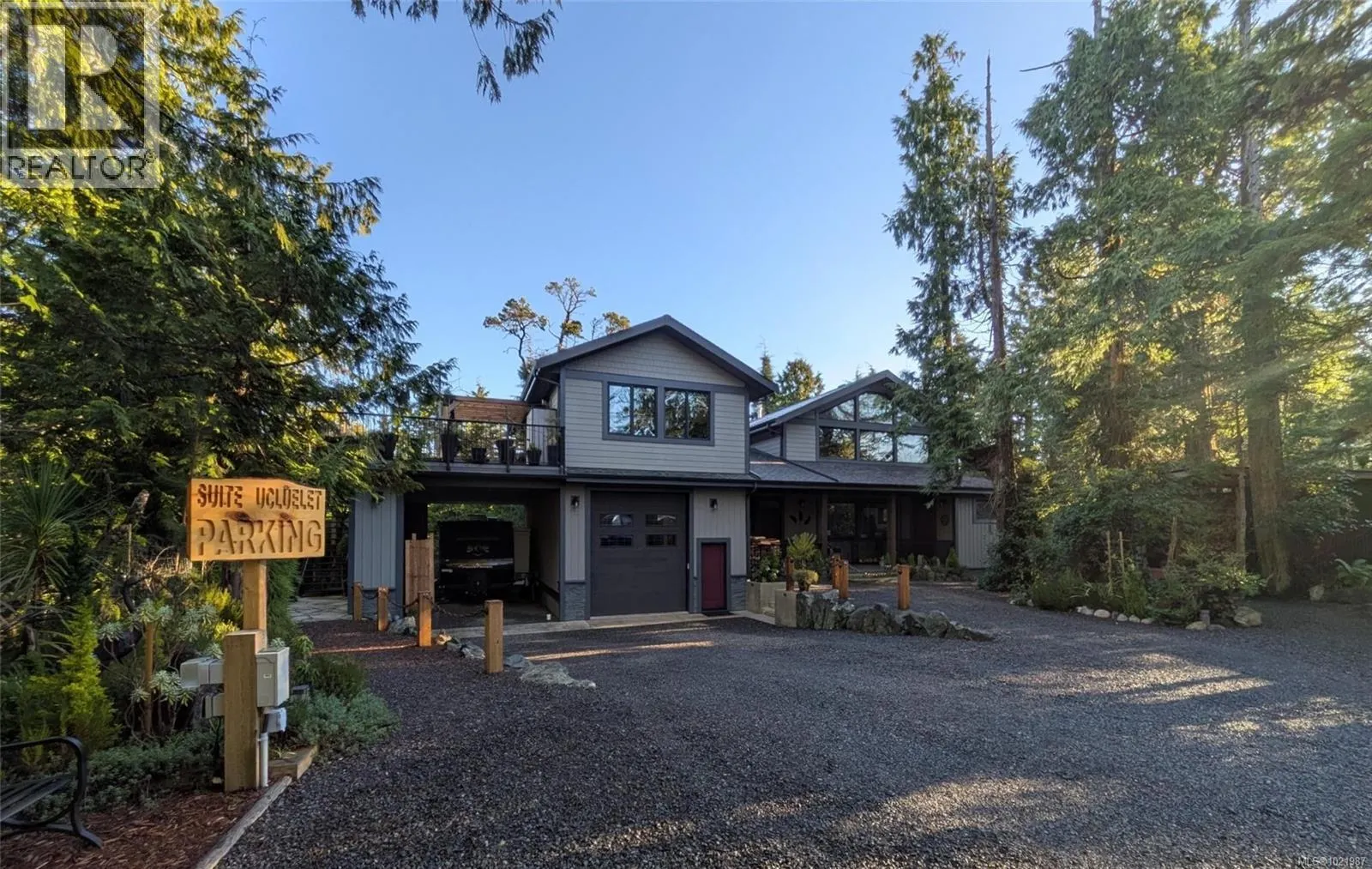 1708 Rainforest Lane