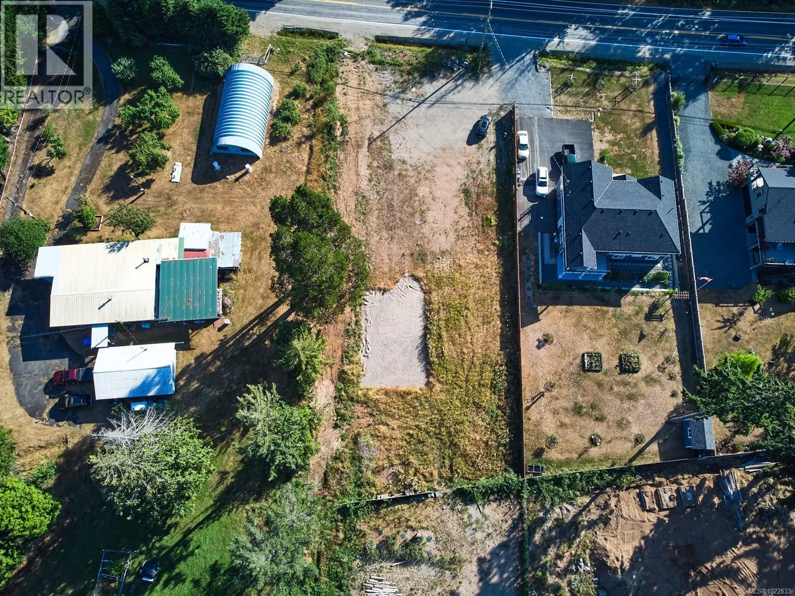 6632 Island Hwy W