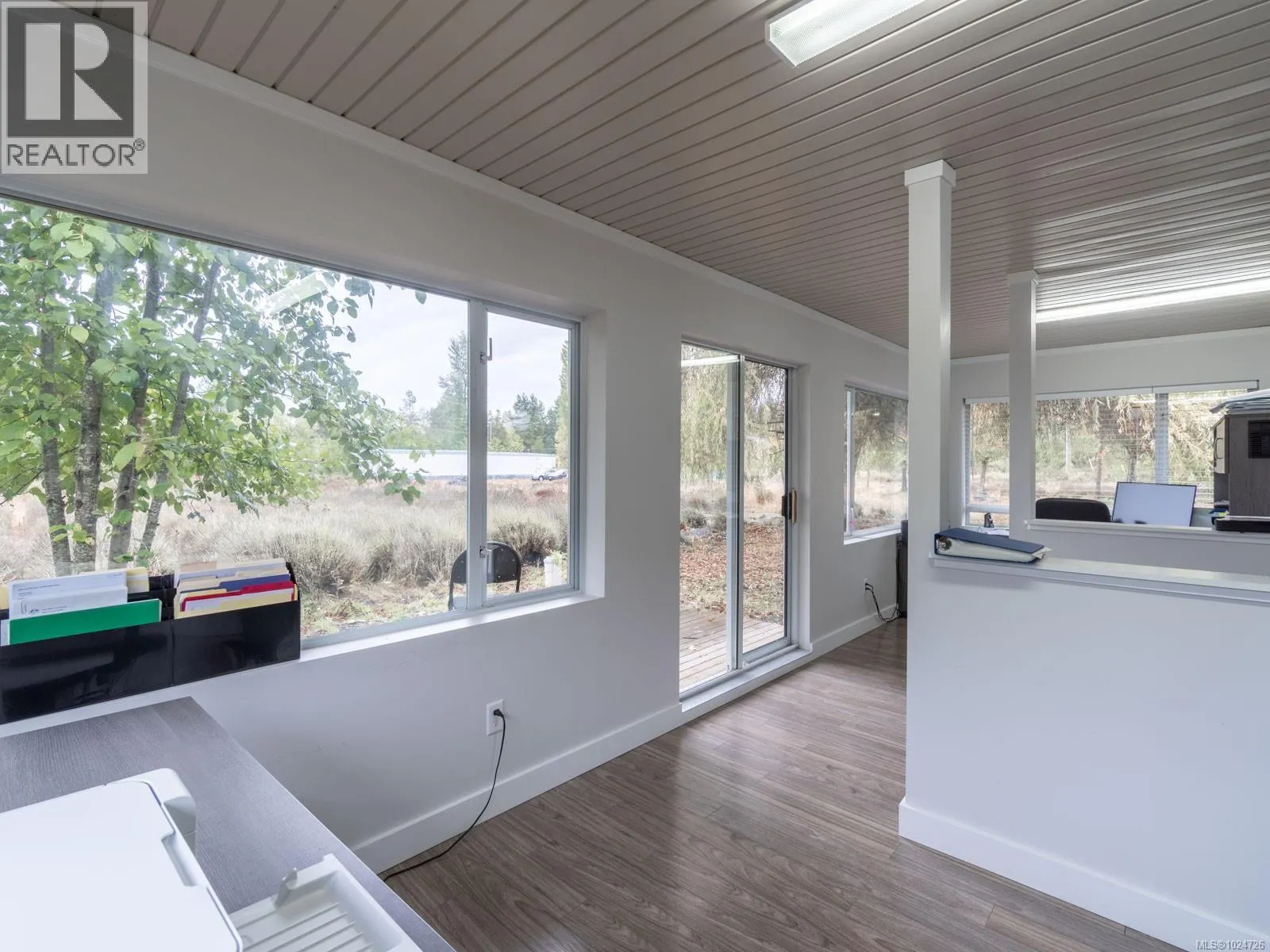 2116 Alberni Hwy