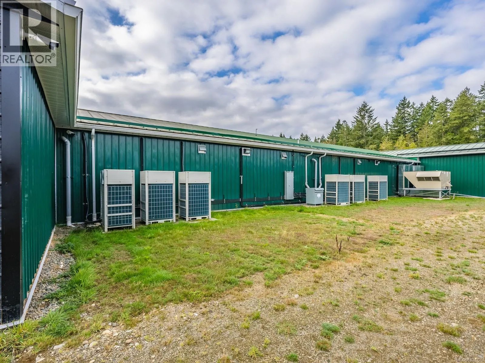 2116 Alberni Hwy