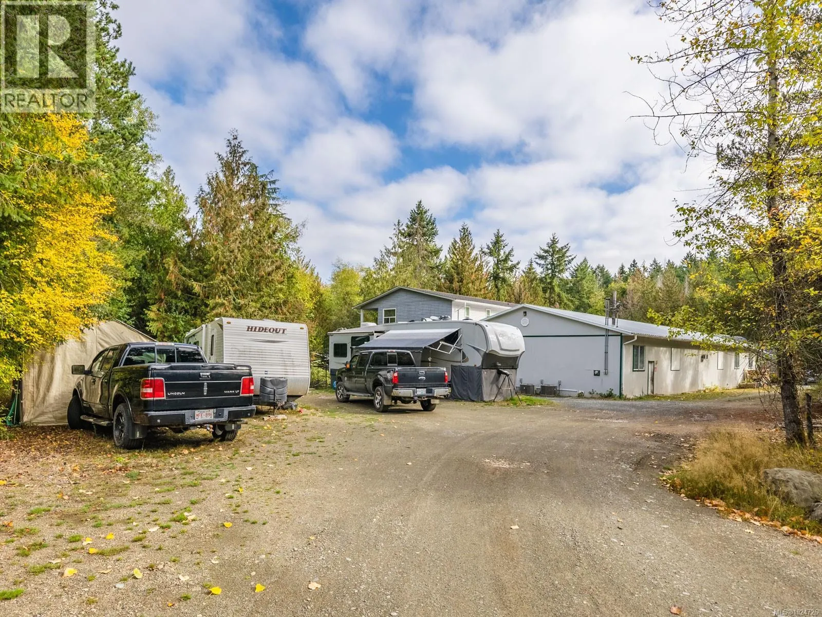 2116 Alberni Hwy