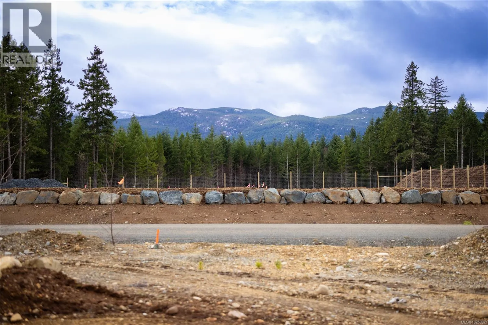 Lot 8 Flail Rd